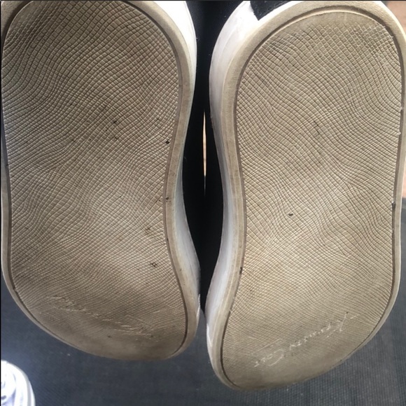 Kenneth Cole Double Knot Sneakers size 9 - Picture 6 of 6